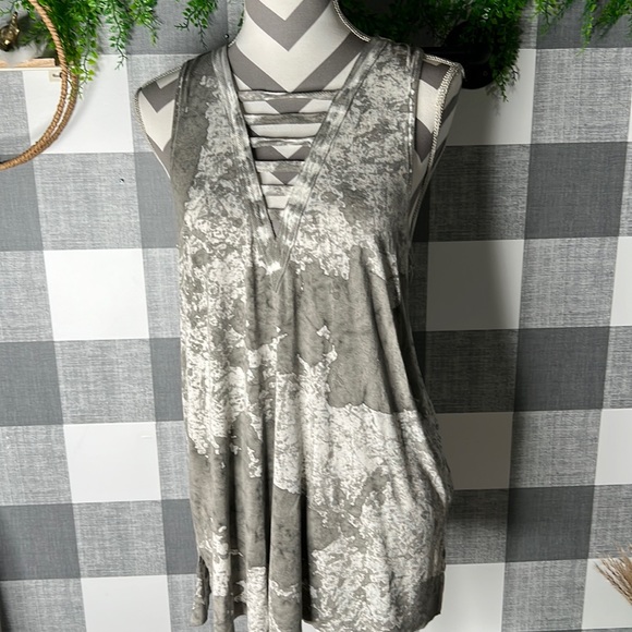 American Eagle Outfitters Tops - American Eagle Woman’s Tank